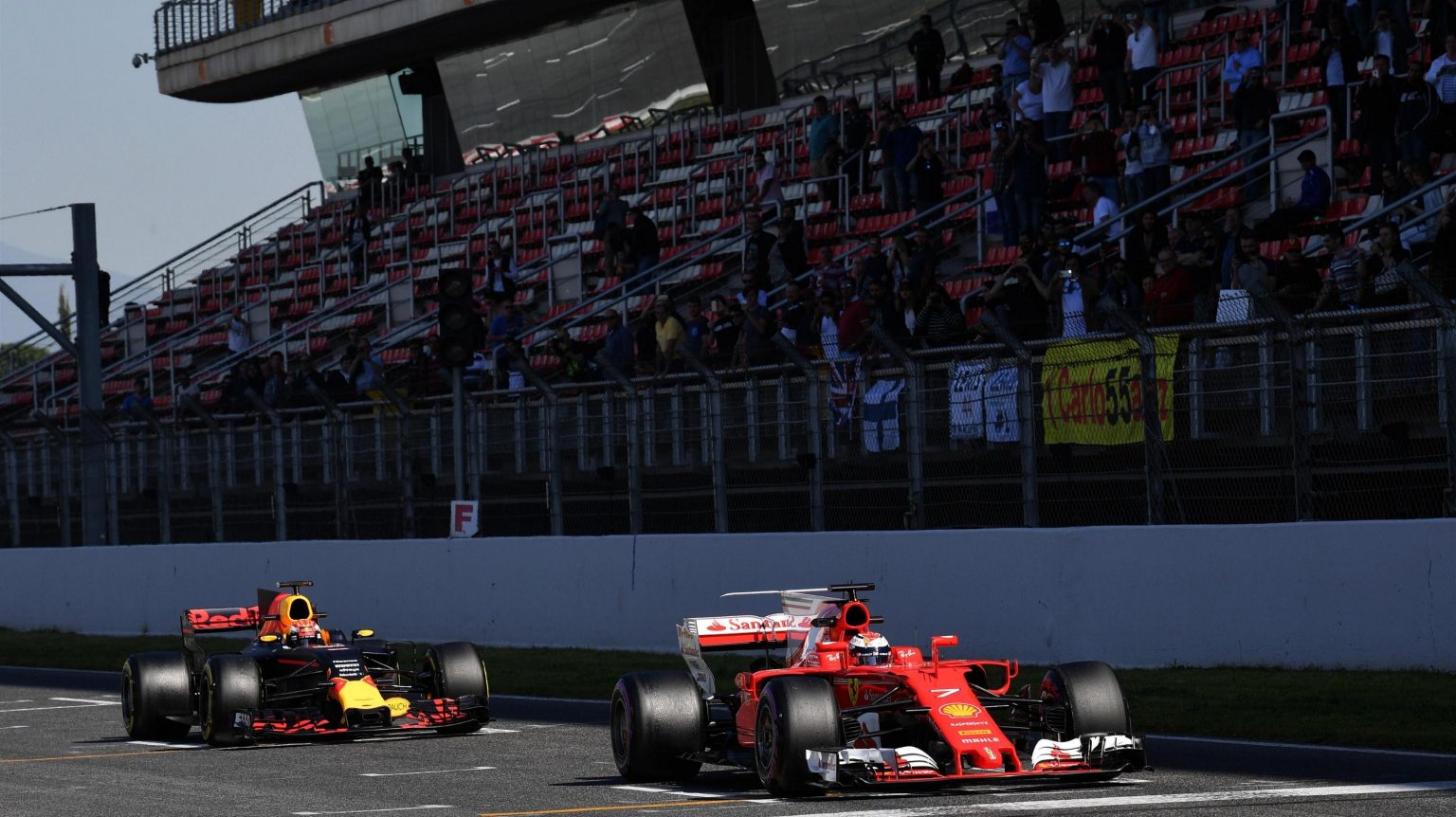 F1 testing Ferrari and Red Bull